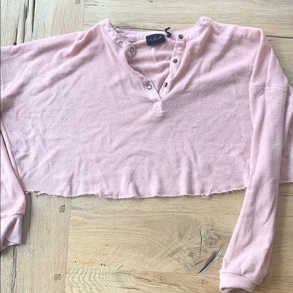 Urban Outfitters Tops - Long sleeve cropped shirt